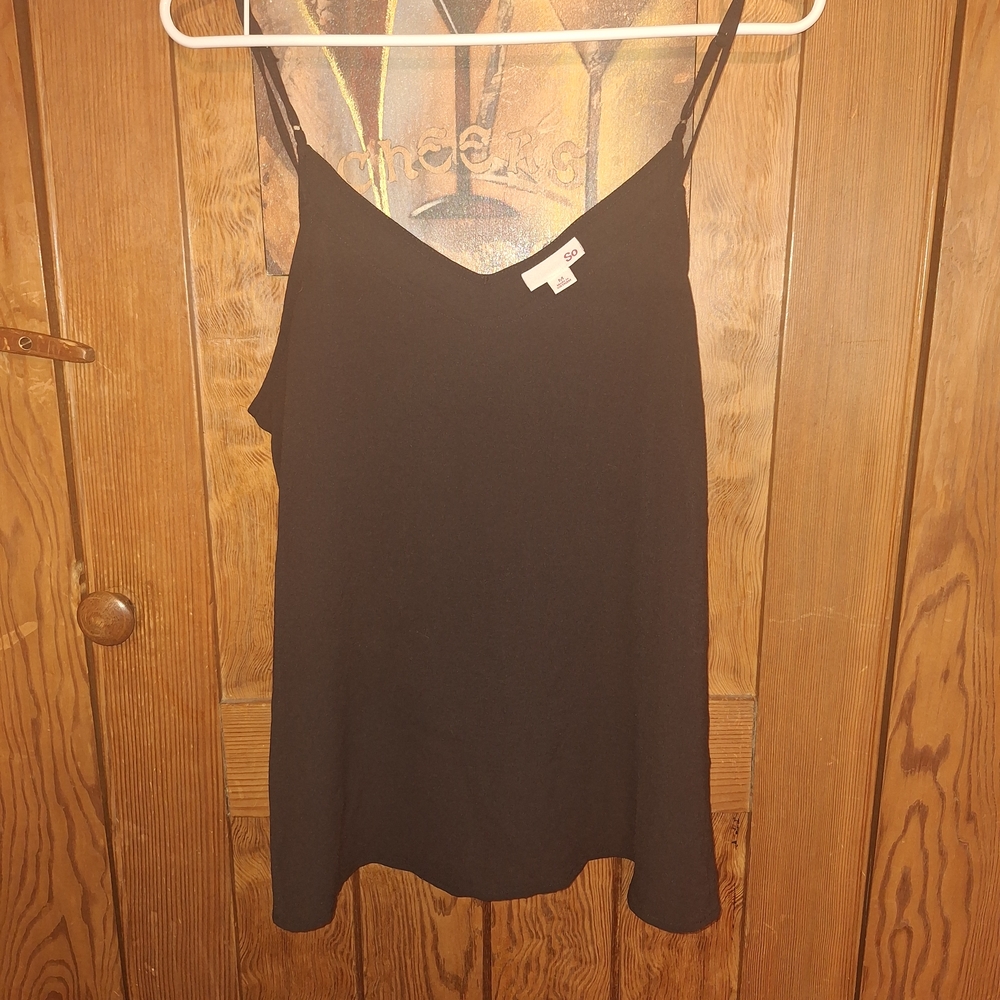 SO Elegant Black V-Neck Top With Adjustable Spaghetti Straps Sz M